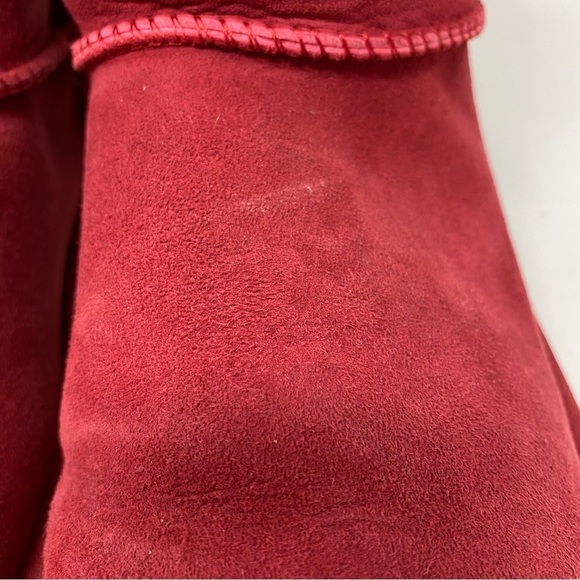 UGG CLASSIC HERITAGE BOW RIBBON RED SUEDE BOOTS - WOMEN'S - Picture 4 of 12